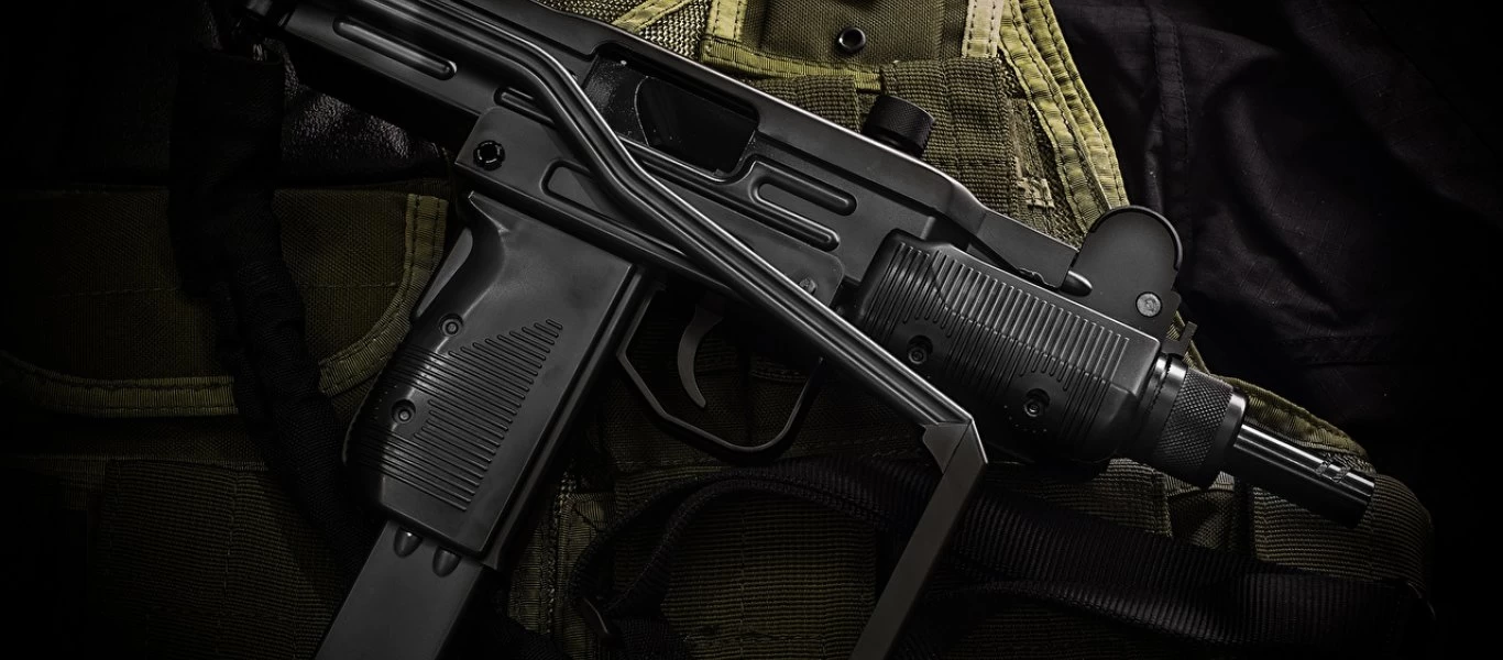 UZI: Η ιστορία για το όπλο σύμβολο της ισραηλινής βιομηχανίας (βίντεο)